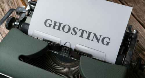 Questioni in sospeso e ghosting: come affrontare e risolvere le relazioni interrotte